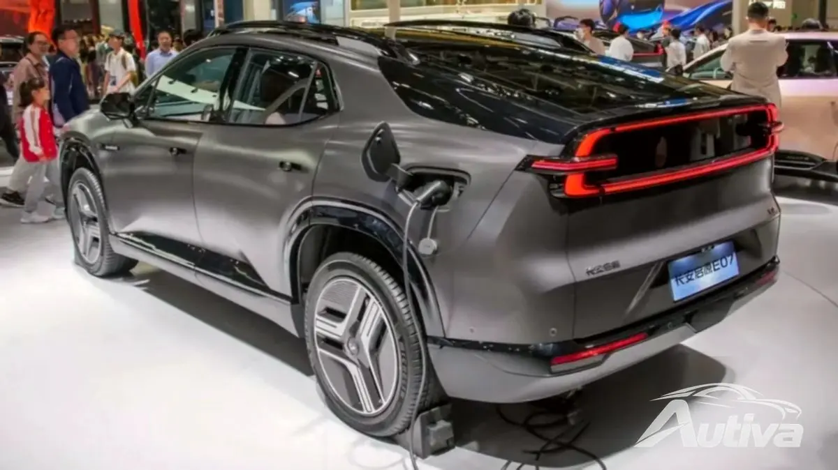 SUV Changan Nevo E07 que muda de forma chega à venda na China