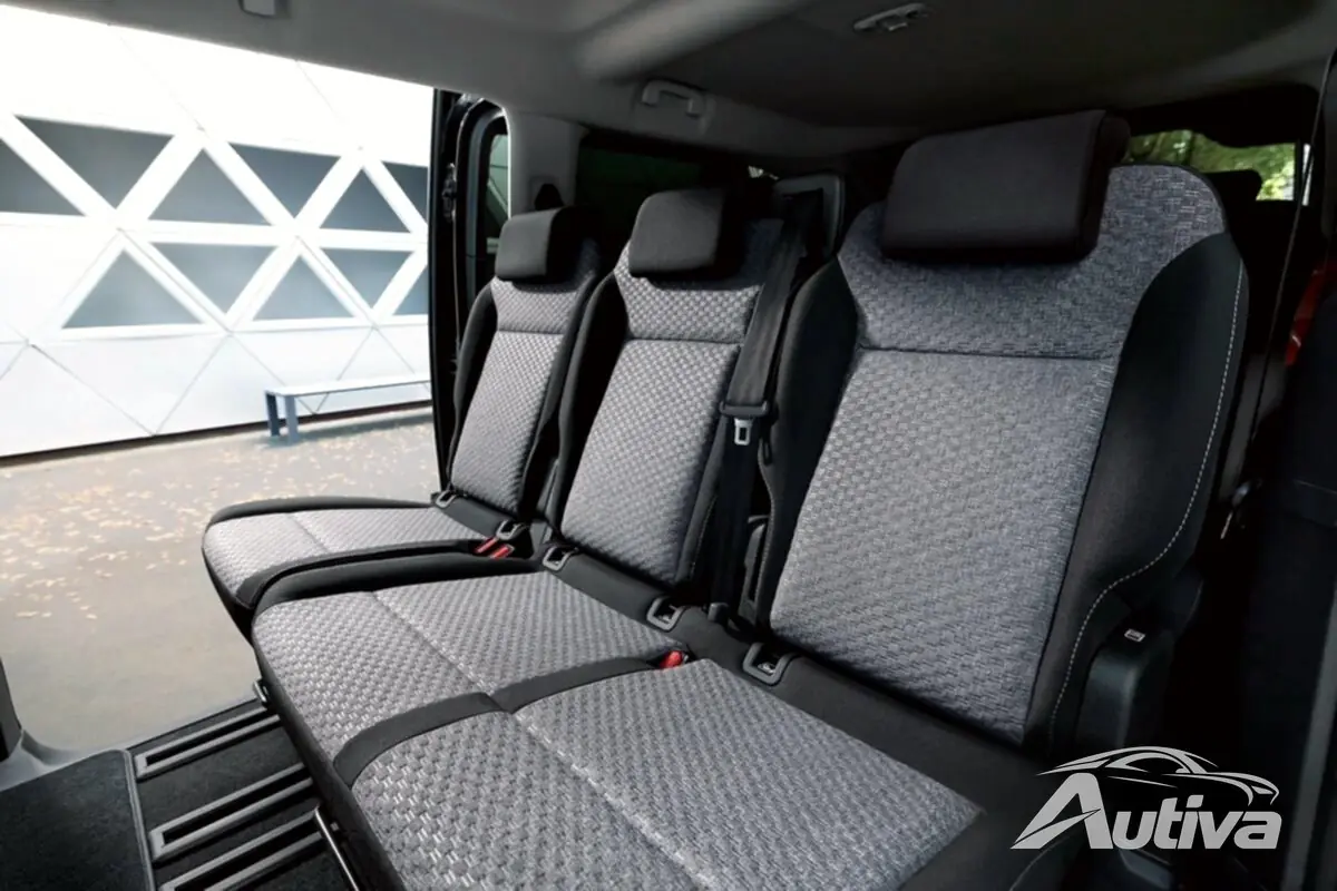 سيارة Citroen e-SpaceTourer الجديدة - مطورة وكهربائية وجاهزة لأي مهمة سيارة Citroen e-SpaceTourer الجديدة - مطورة وكهربائية وجاهزة لأي مهمة