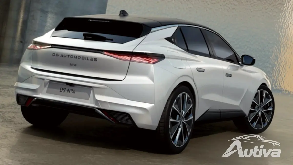 DS Automobiles onthult de N°4: een elektrische premium hatchback met een vleugje Franse flair