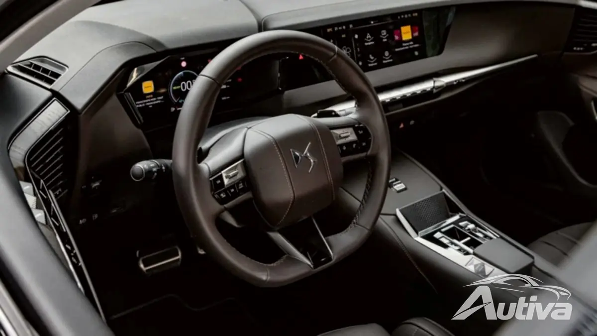 DS Automobiles представляет N°4: электрический хэтчбек премиум-класса, наполненный французской элегантностью 6