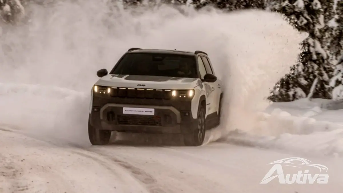 El nuevo Jeep Compass 4xe eléctrico encontró su alma en el Ártico