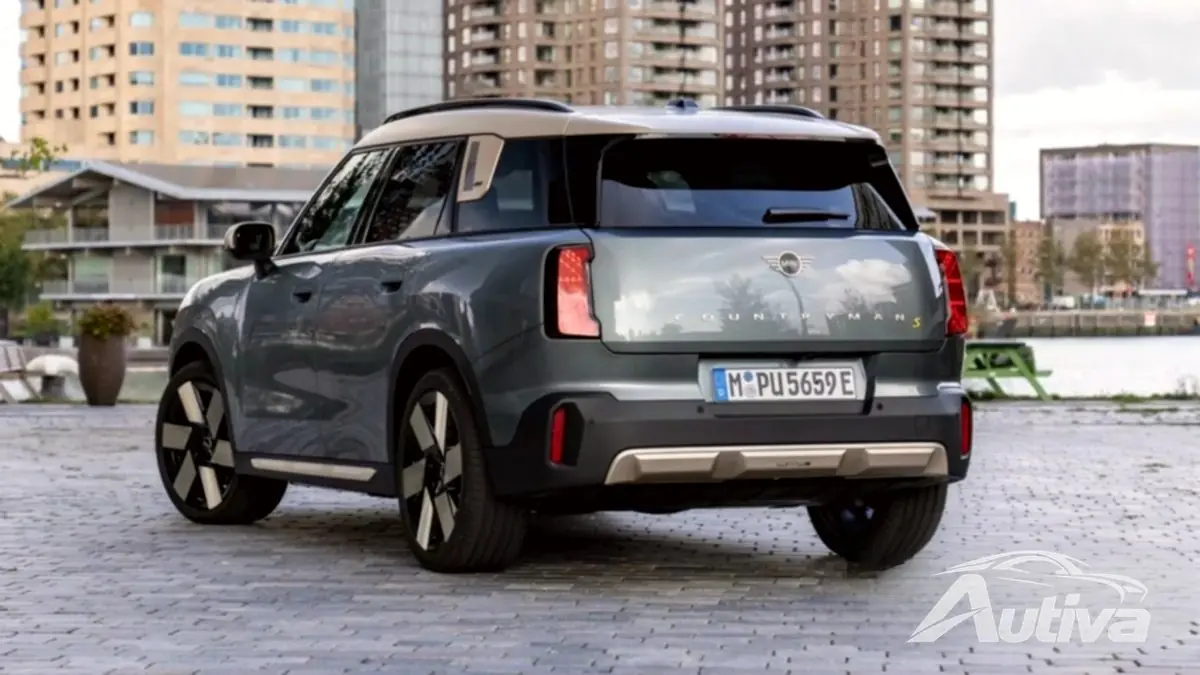 Ujawniono cenę elektrycznego Mini Countryman w USA 4
