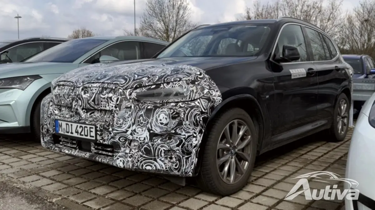 Эксклюзив: первые изображения обновленного BMW iX1 Эксклюзив: первые изображения обновленного BMW iX1