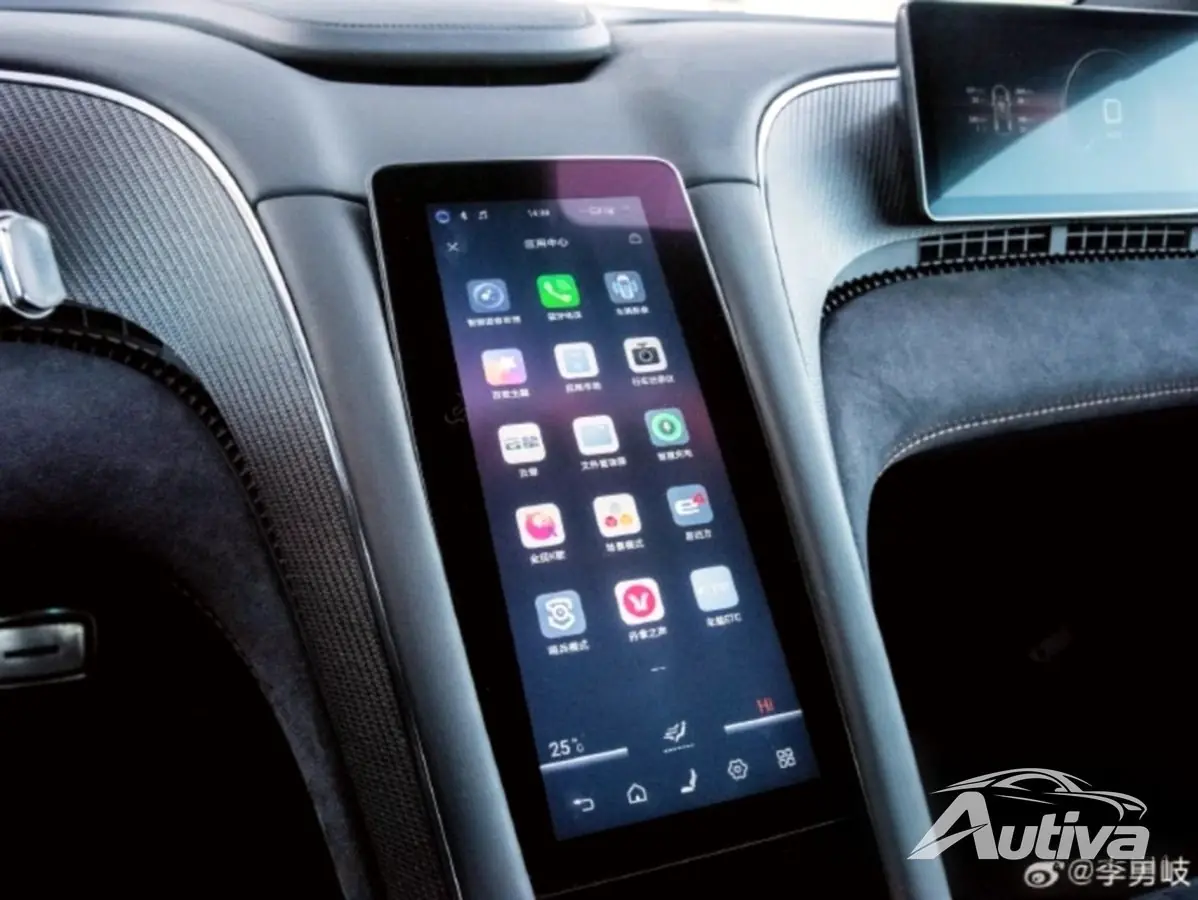 Entdecken Sie den luxuriösen Innenraum des BYD Yangwang U9 5
