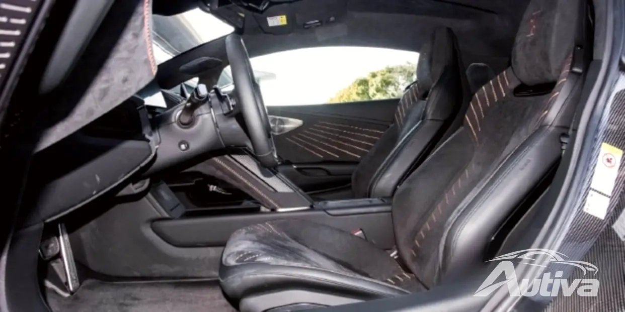 BYD 양왕 U9의 럭셔리한 인테리어를 살펴보세요