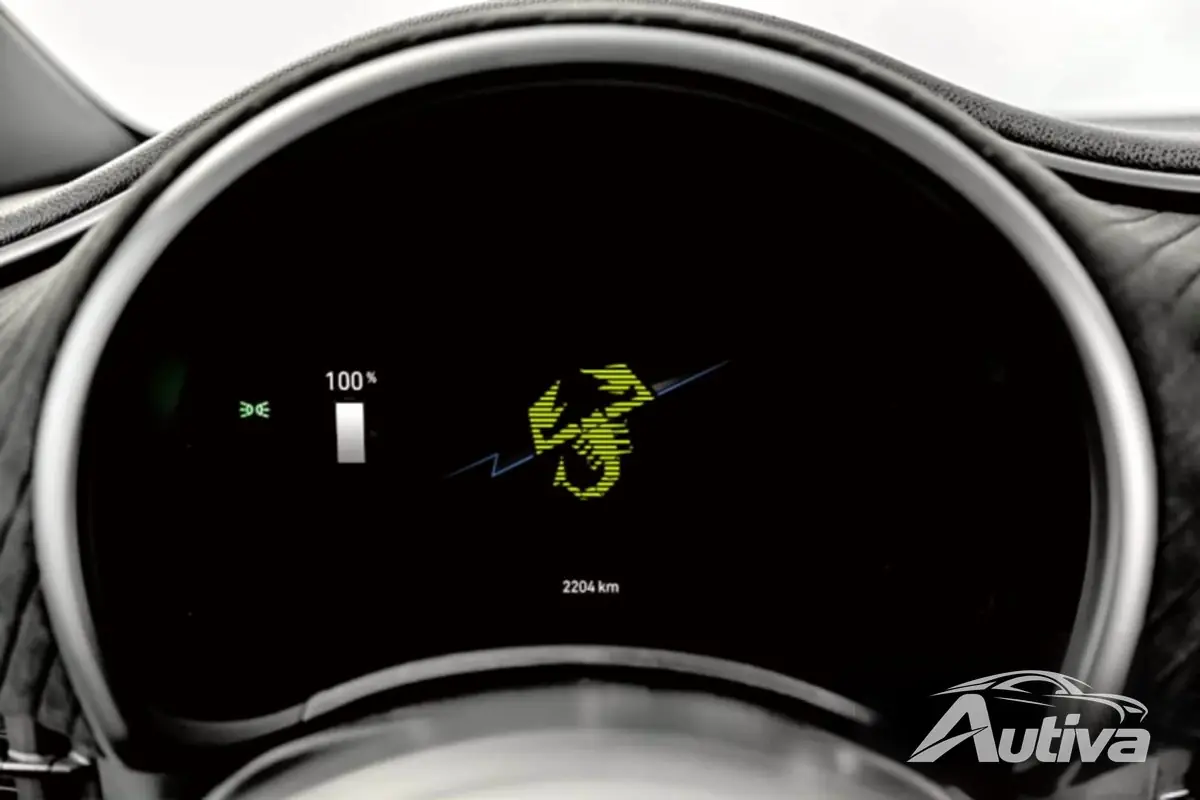Fiat lanza el Abarth500e, su primer vehículo eléctrico de altas prestaciones 17