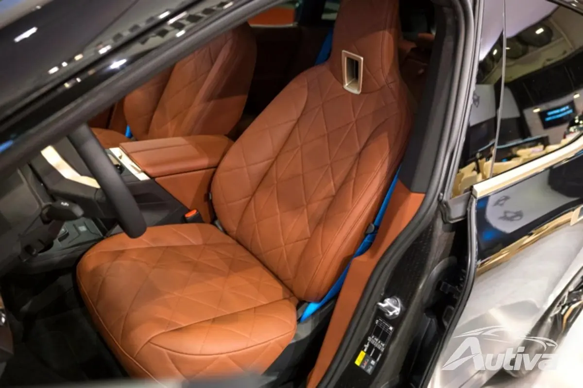 첫 번째 드라이브: BMW iX M60 20
