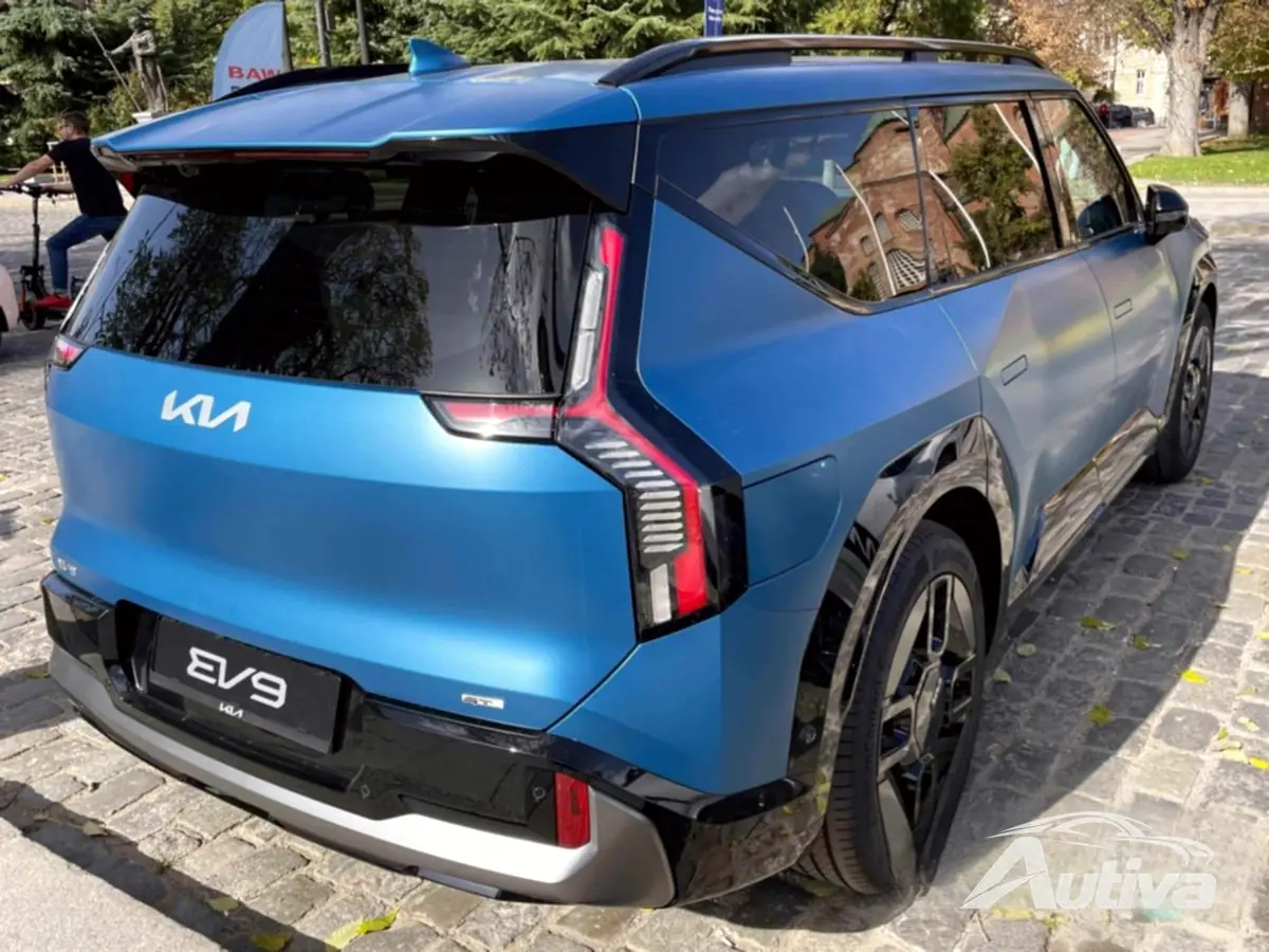 Kia EV9 vanaf de achterkant
