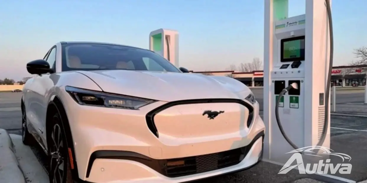 Ford compra energia automotiva para turbinar a experiência de carregamento de veículos elétricos