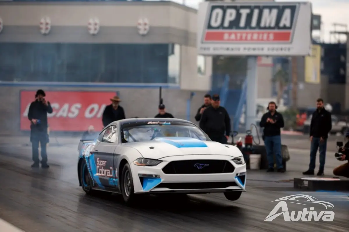 Ford Mustang Super Cobra Jet 1800 - een recordzoekende elektrische raket Ford Mustang Super Cobra Jet 1800 - een recordzoekende elektrische raket