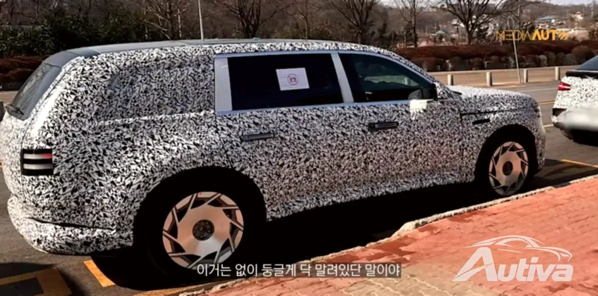 İşte daha az kamuflaj giyen yaklaşan Genesis GV90