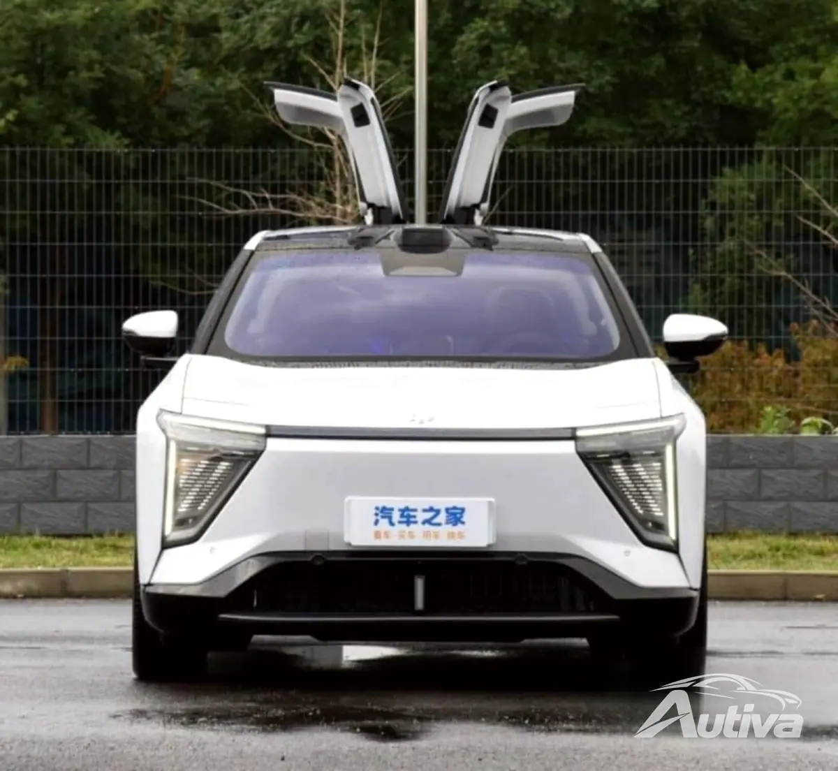 Debiut elektrycznego SUV-a HiPhi Y z <span data-value=