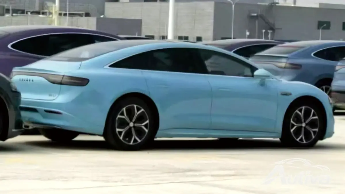 Il nuovo veicolo elettrico intelligente Luxeed S7 di Huawei arriverà negli showroom di tutta la Cina Il nuovo veicolo elettrico intelligente Luxeed S7 di Huawei arriverà negli showroom di tutta la Cina