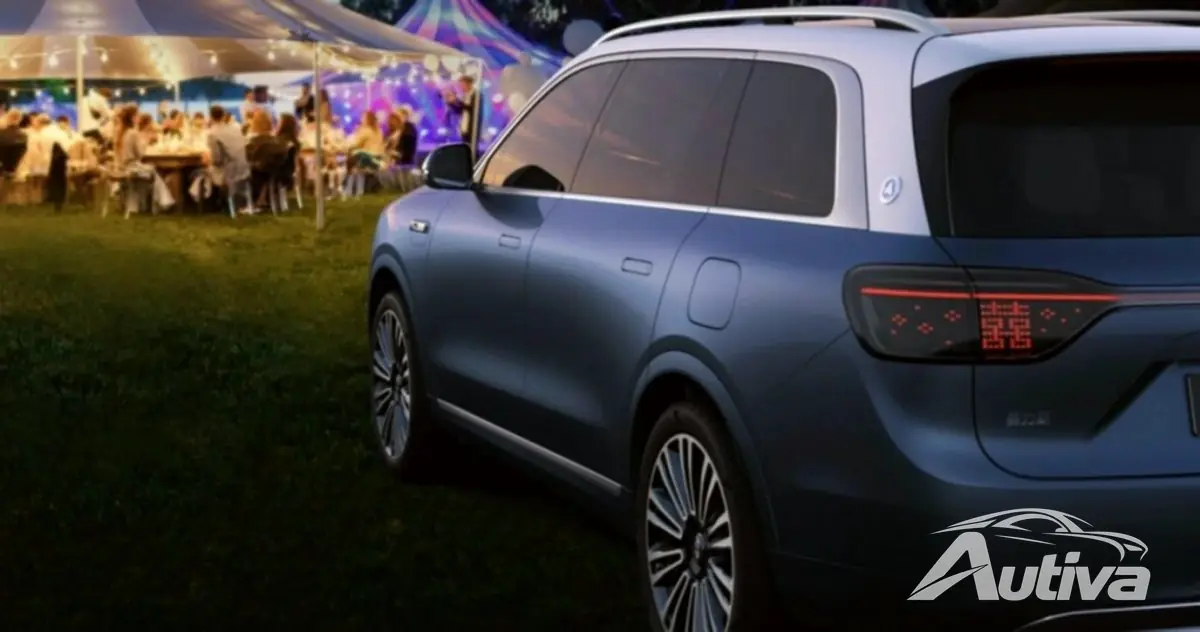 Huaweis Aito M9 SUV pakker flere skjermer enn seter 17