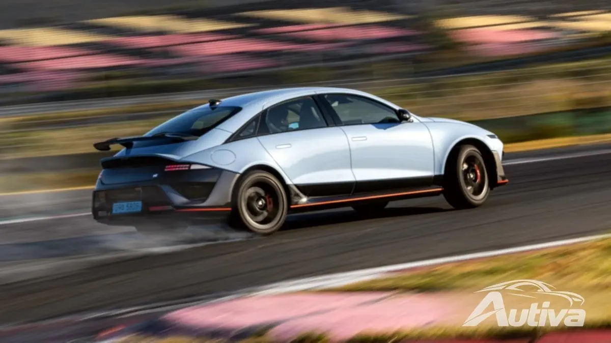 ヒュンダイ Ioniq 6 N は、650 馬力の EV を偽って作ったものです ヒュンダイ Ioniq 6 N は、650 馬力の EV を偽って作ったものです
