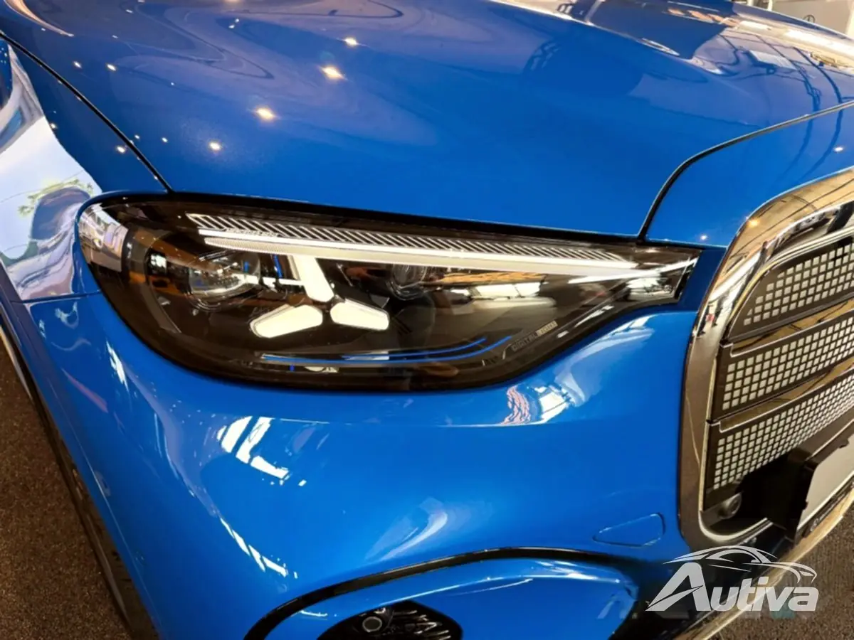 メルセデス GLC 400 フロント