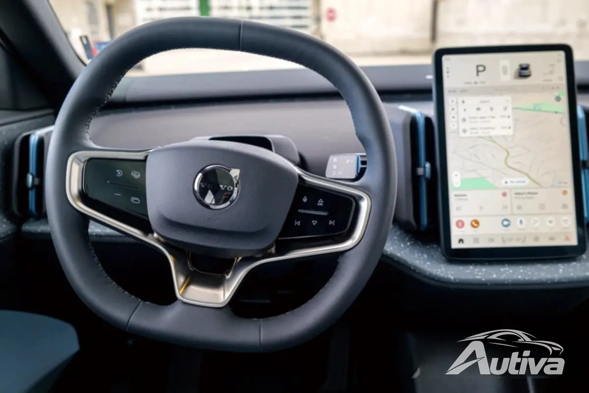 مراجعة أداء فولفو EX30 مراجعة أداء فولفو EX30