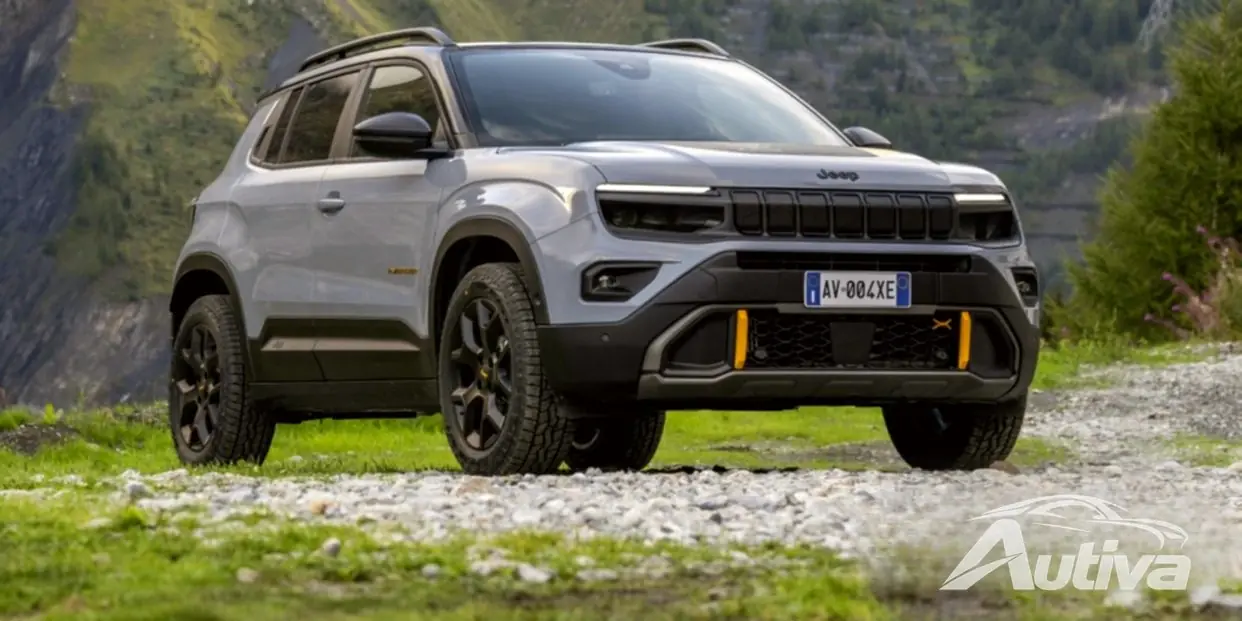 Jeep Avenger представляет новые комплектации, интеграцию ChatGPT и свежую модель 4xe