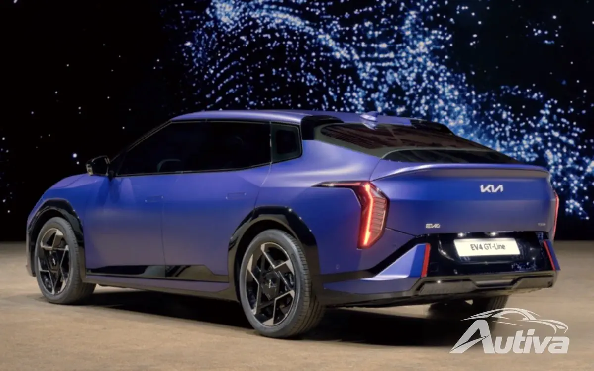 Kia EV4 Fastback-bestillinger starter i Storbritannia, her er prisene