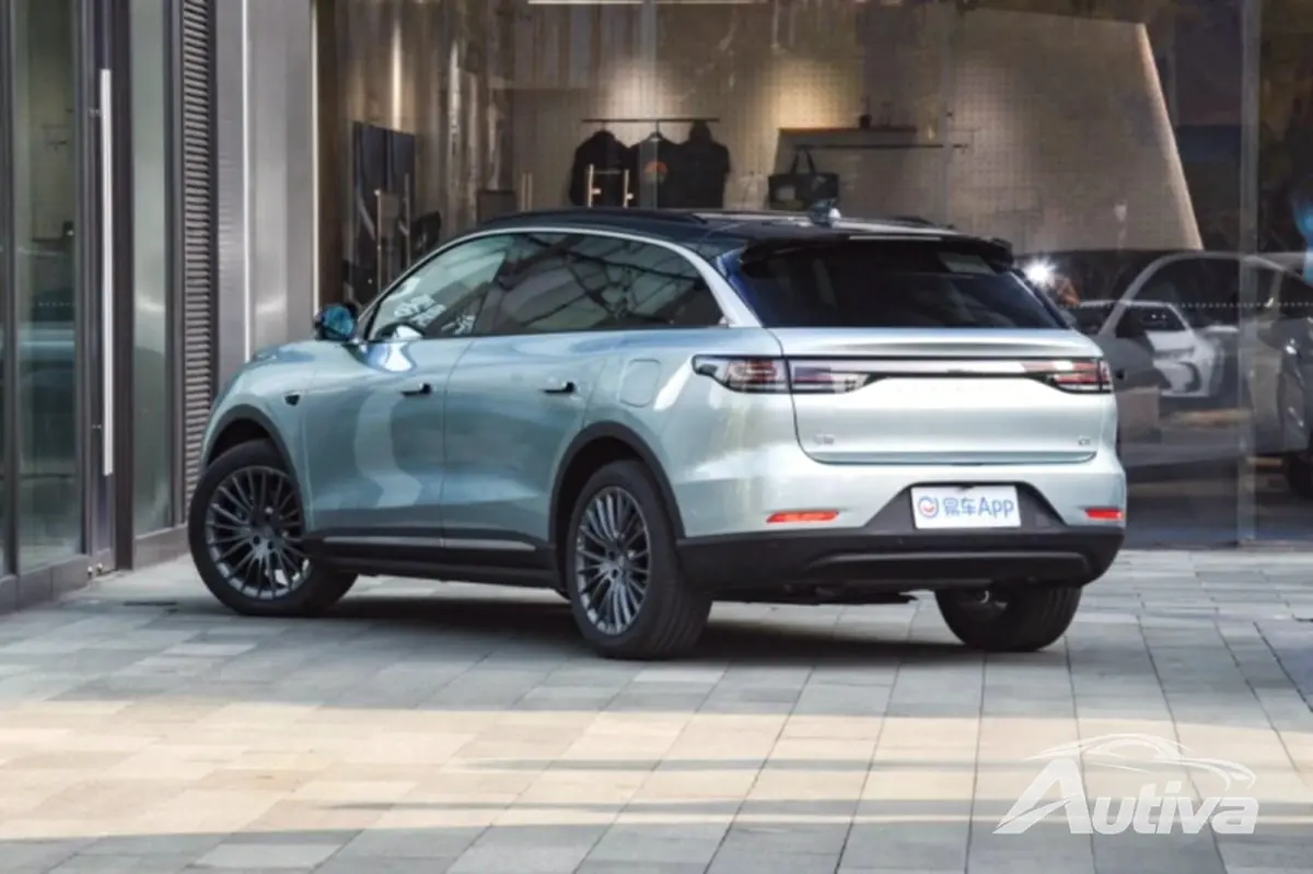 लीपमोटर ने चीन में अपनी 23,500 डॉलर की ईआरईवी एसयूवी लीप सी11 लॉन्च की