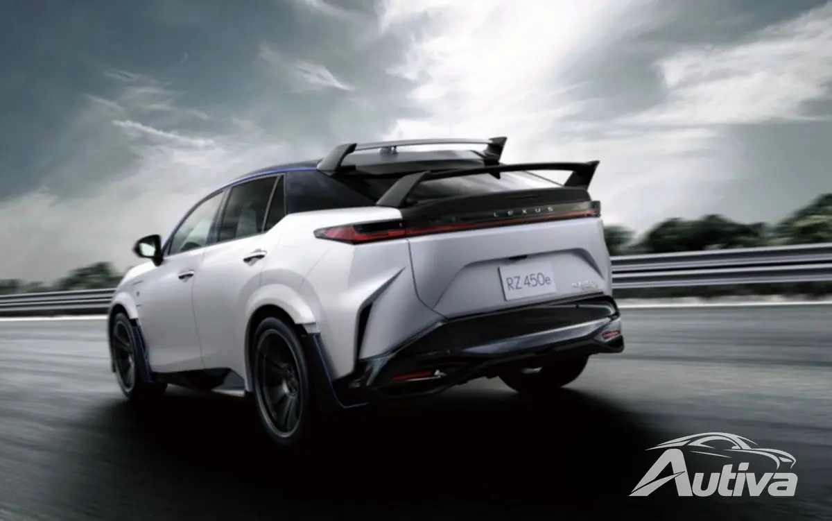 Lexus presenta la edición limitada RZ450e F Sport Performance