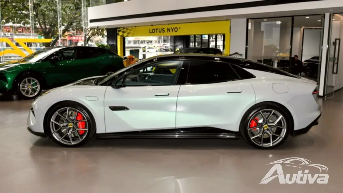 La berlina elettrica Lotus Emeya viene lanciata in Cina con prezzi a partire da 80.200 euro 4
