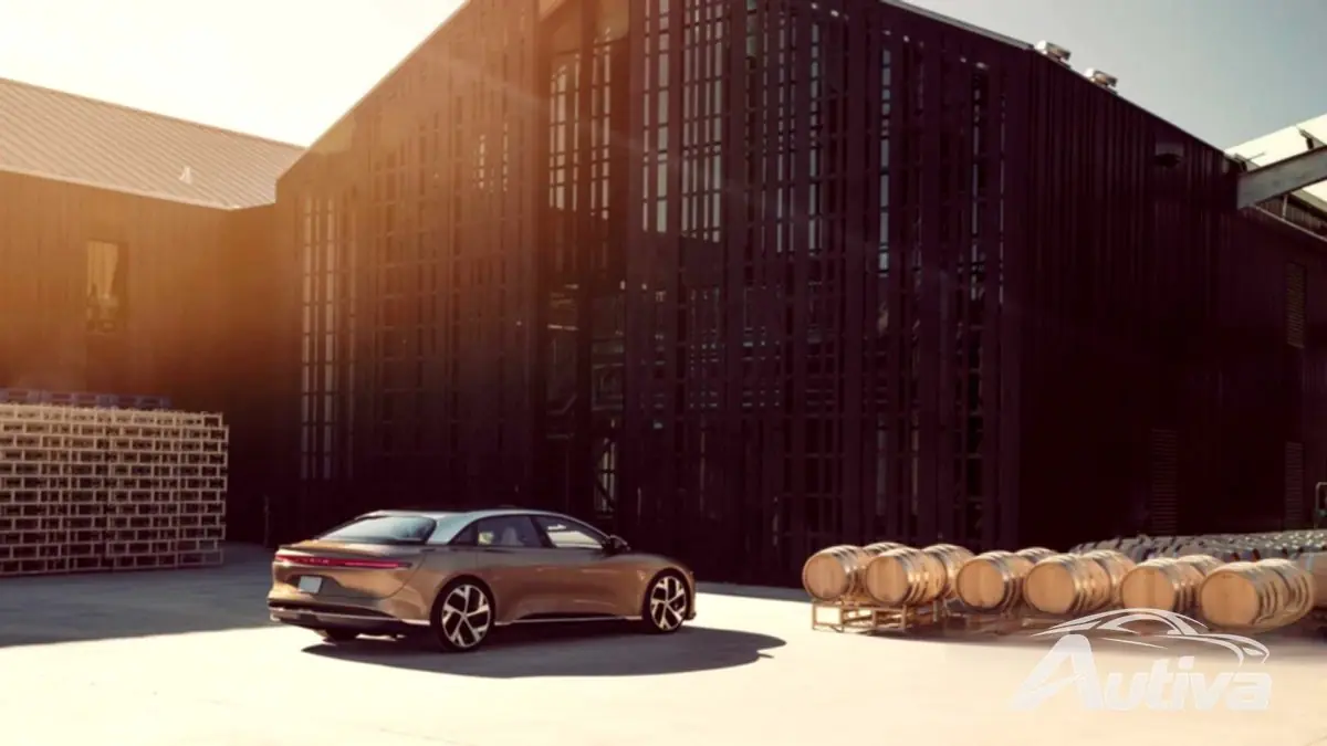 Dopotutto Lucid Air non è vaporware, finalmente iniziano le consegne