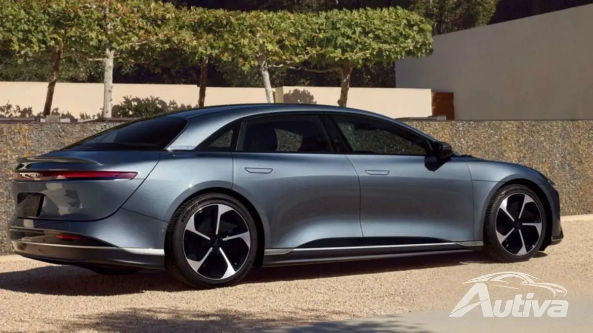 Das Einstiegsmodell Lucid Air Pure bietet eine RWD-Option mit 430 PS