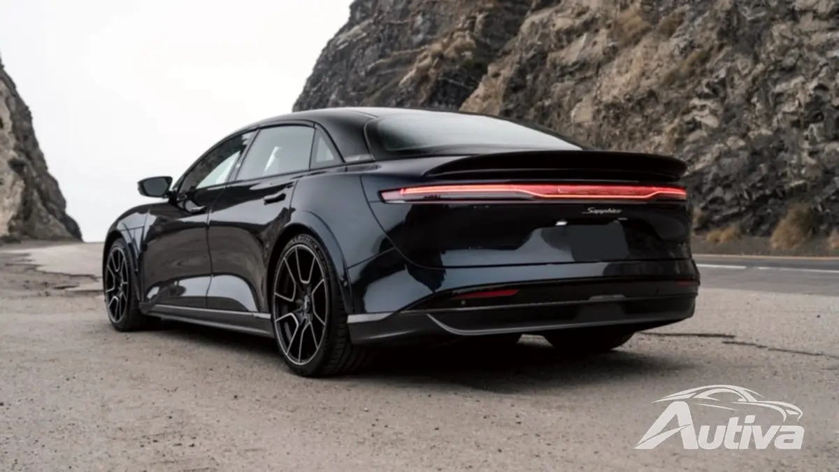 Lucid Air Sapphire si rinnova a prova di proiettile
