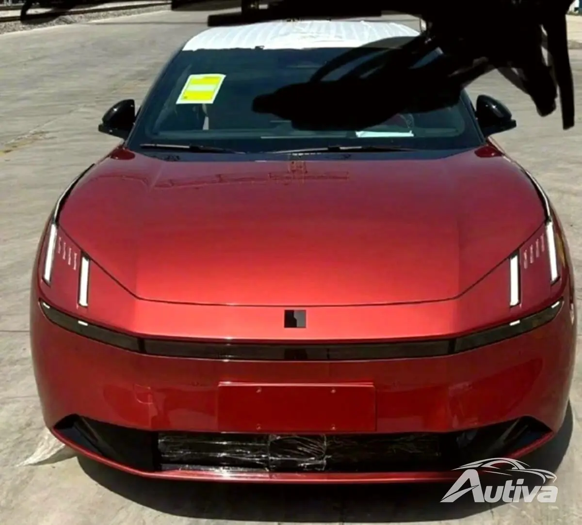 लिंक एंड कंपनी ज़ीरो ईवी ने अपना कैमो छोड़ा