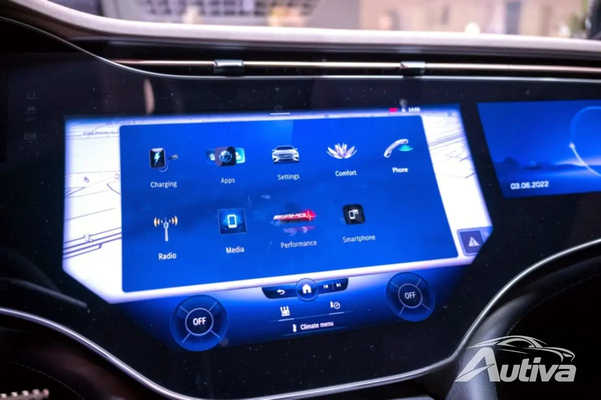 El interior del AMG EQE 43