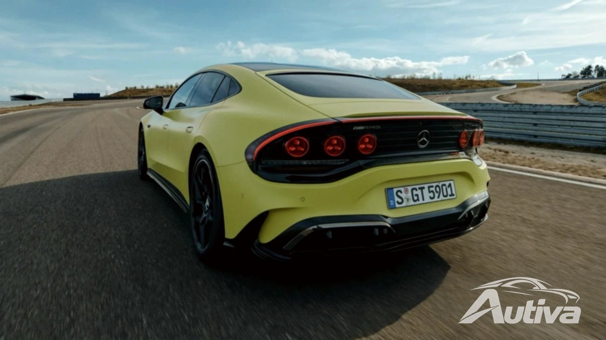 Mercedes-AMG GT cupê totalmente elétrico de 4 portas desafia veículos elétricos de última geração