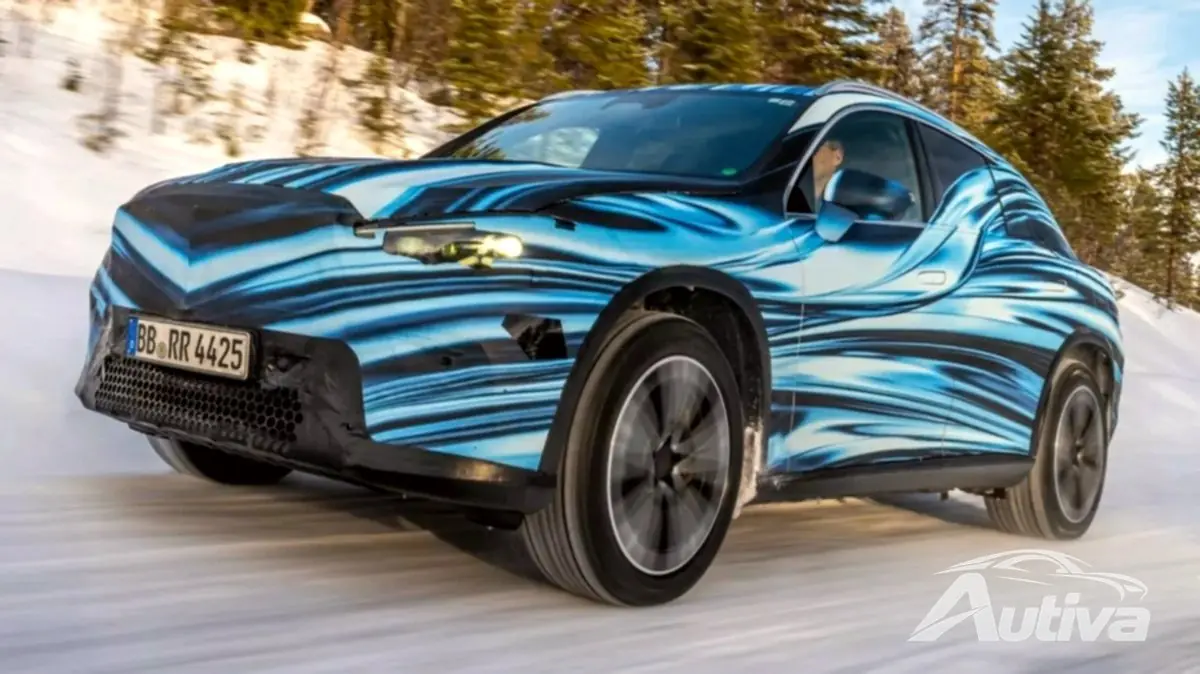 梅赛德斯-奔驰在新款 GLC 上用“光面”来对抗电动汽车的无聊