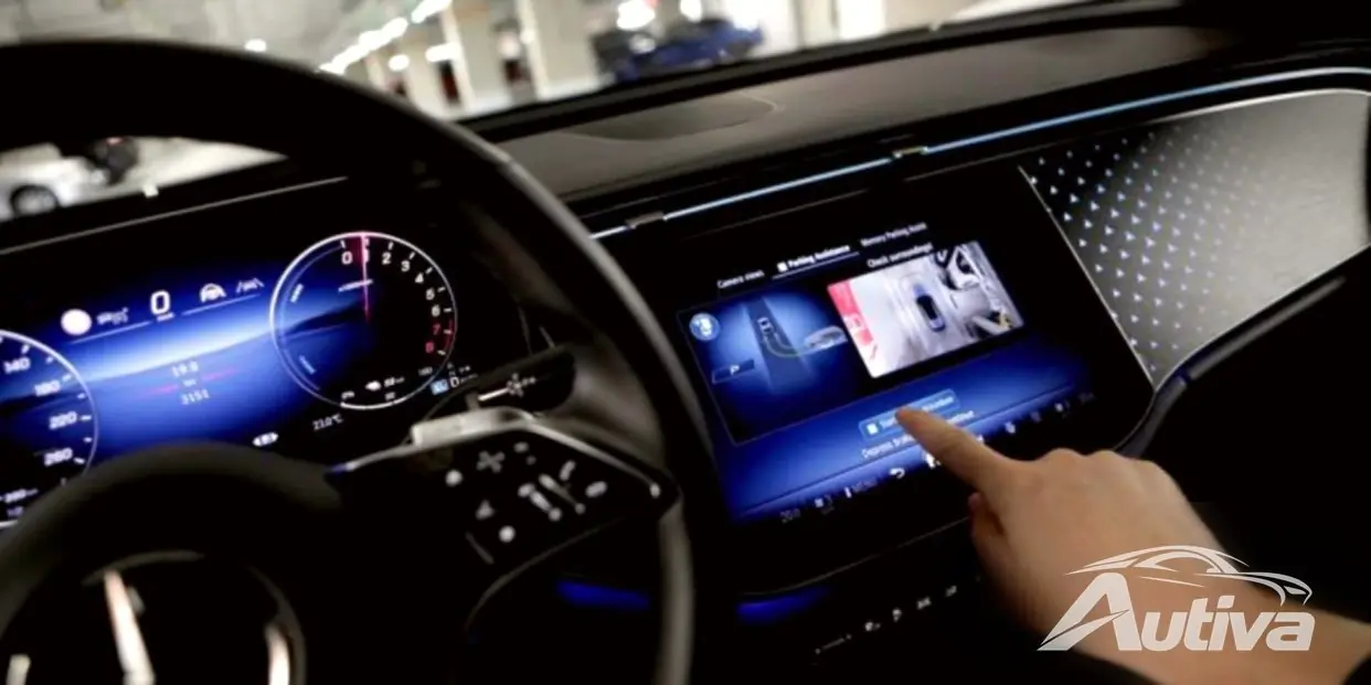 Mercedes-Benz réorganise l'aide au stationnement actif