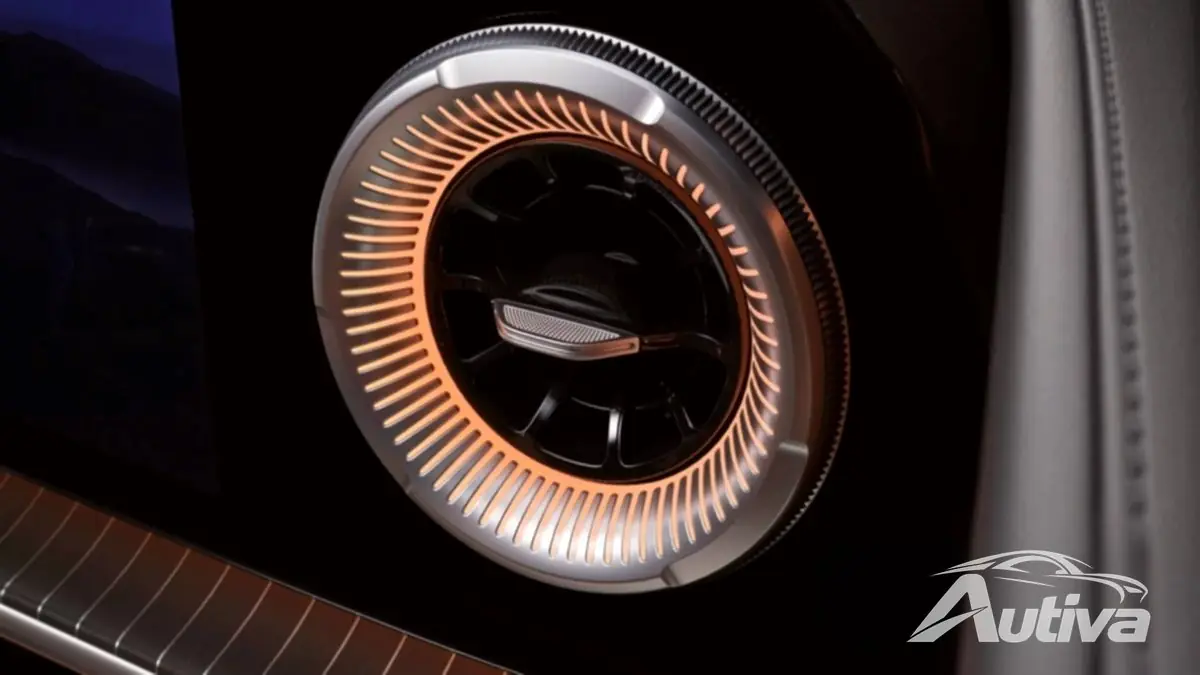 Mercedes GLC EV får en enda skärm som sträcker sig över hela instrumentbrädan
