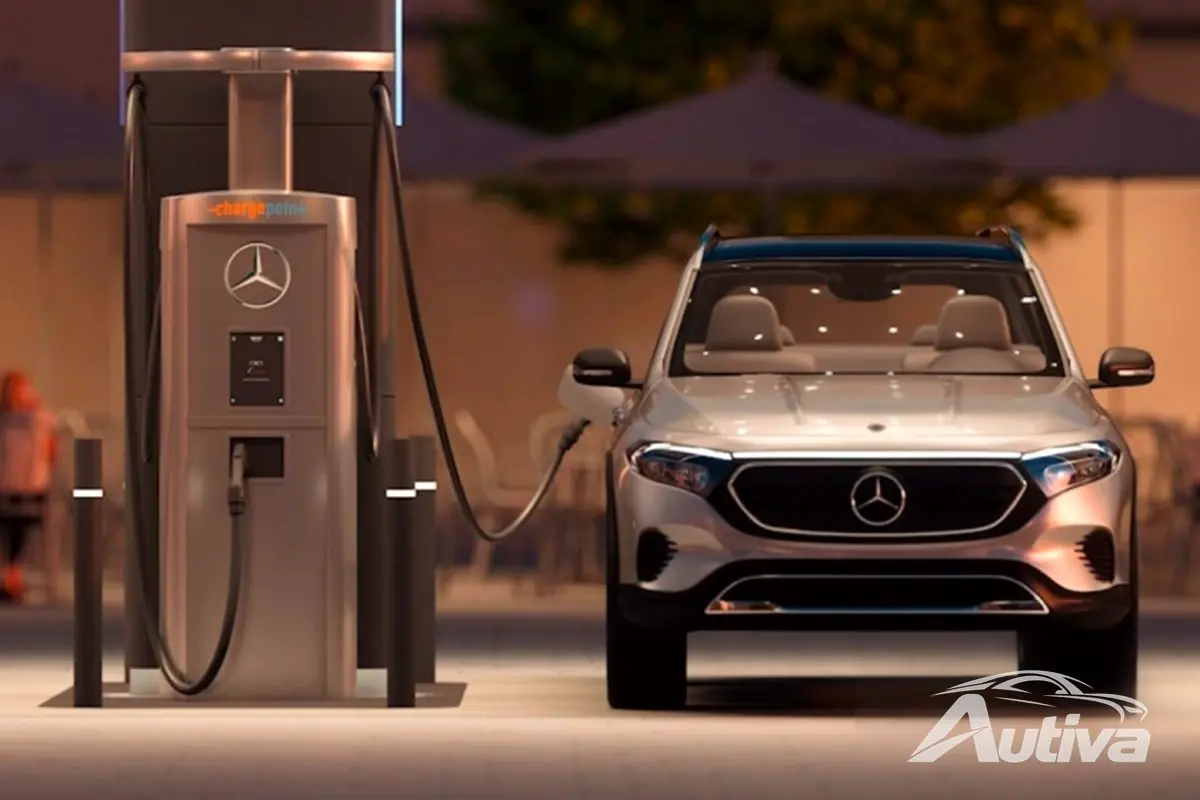 Mercedes-branded charging network gets the green light Mercedes-branded charging network gets the green light