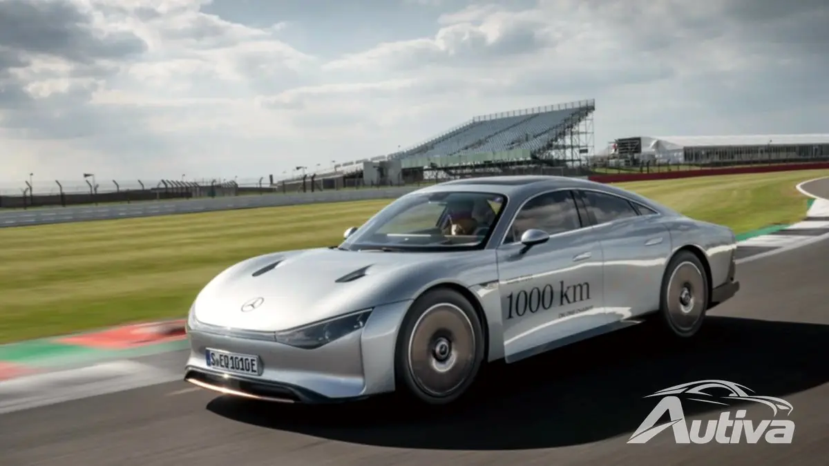 Mercedes Vision EQXX batte il proprio record, percorre 1.202 km (746 miglia) con una sola carica