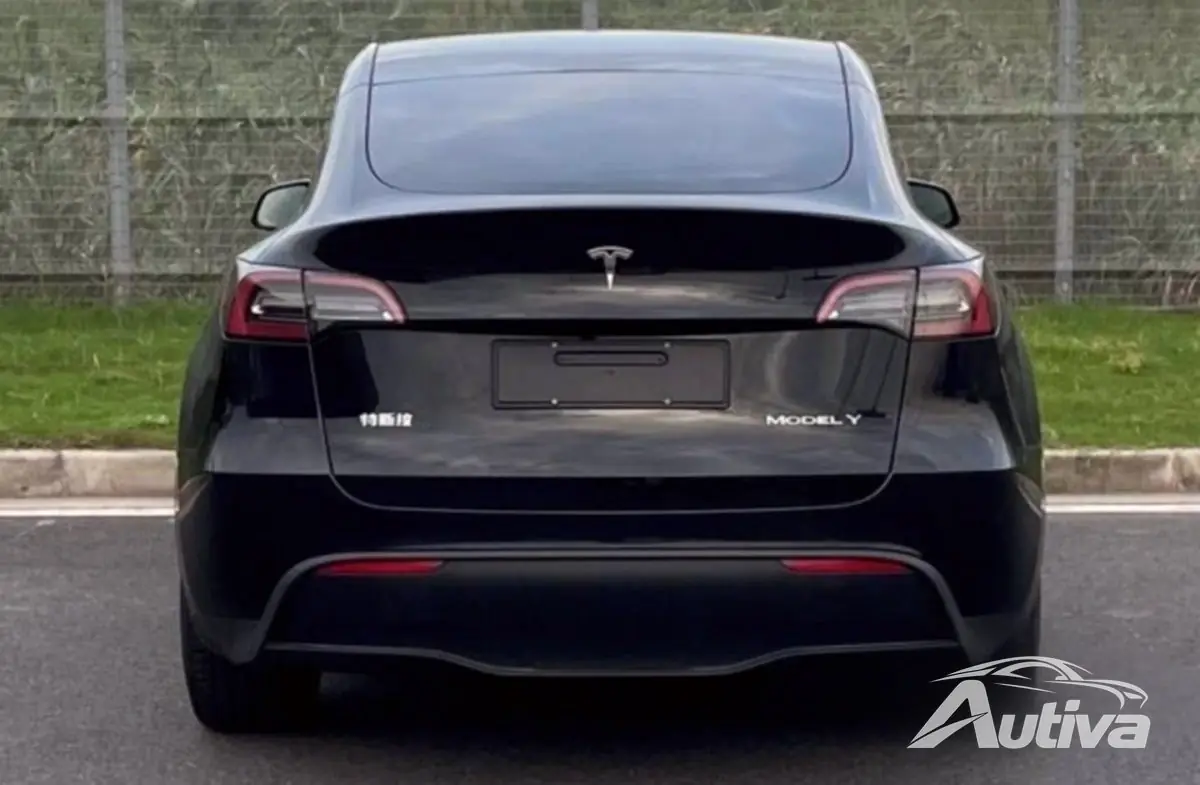 Uppdaterade Tesla Model Y-leveranser startar - MIIT-arkivering avslöjar valfri radar Uppdaterade Tesla Model Y-leveranser startar - MIIT-arkivering avslöjar valfri radar