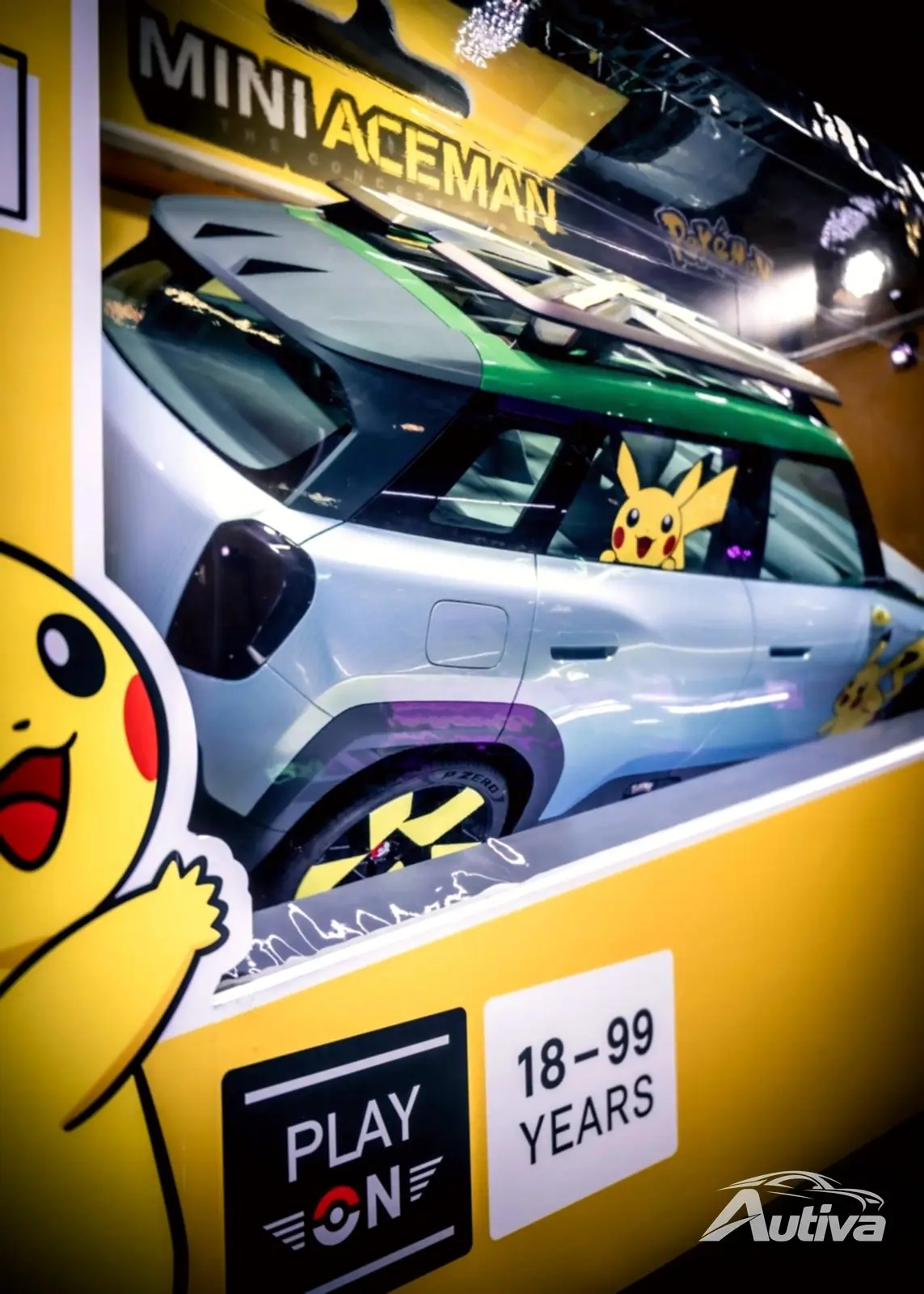 Mini Aceman verfügt über einen Pokémon-Modus