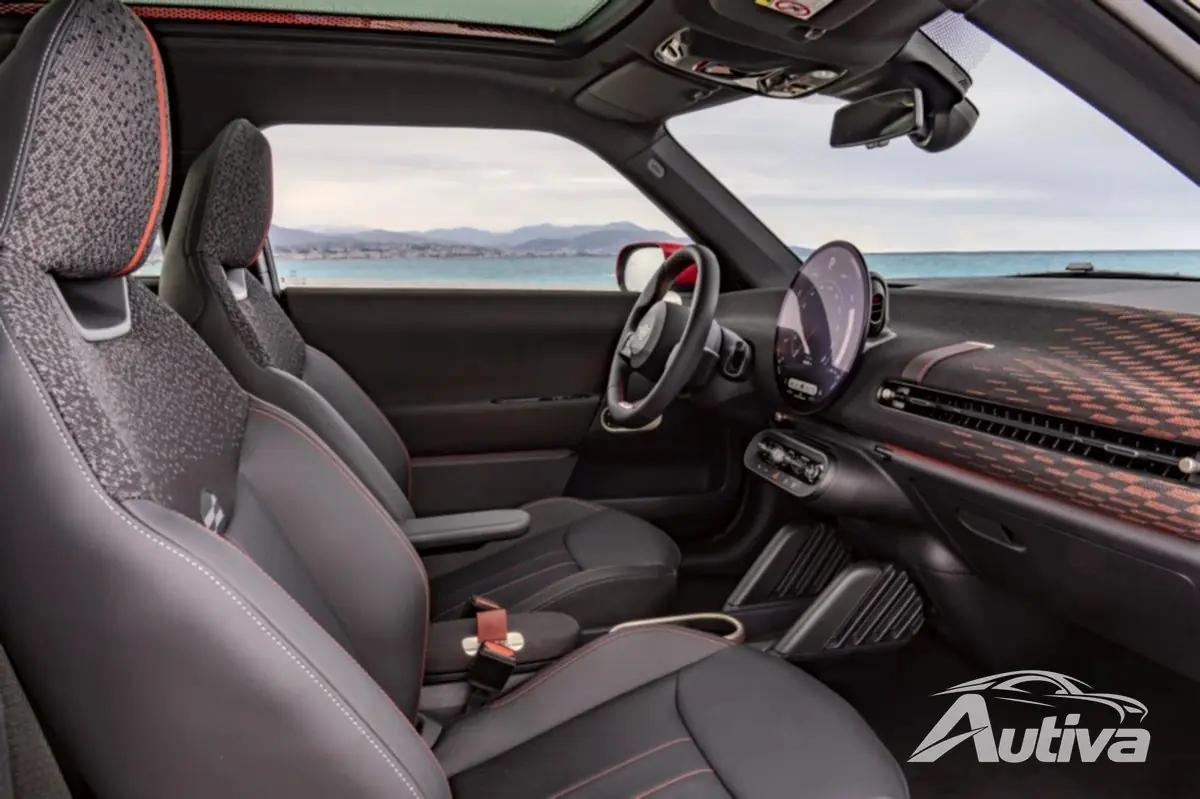Mini Cooper SE JCW - ضجيج أكثر من القوة الحصانية Mini Cooper SE JCW - ضجيج أكثر من القوة الحصانية