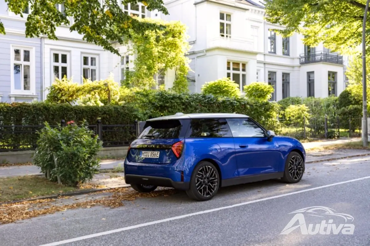 Mini-Werk in Oxford soll bis 2030 auf reine Elektroautoproduktion umstellen Mini-Werk in Oxford soll bis 2030 auf reine Elektroautoproduktion umstellen