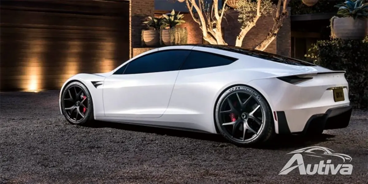 Le fantôme Tesla Roadster volera-t-il cette année ?