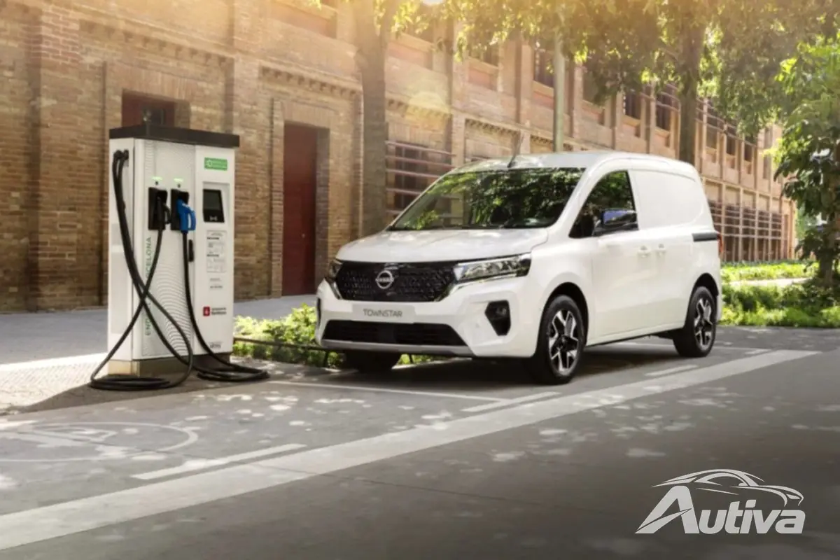 Сделано во Франции Nissan Townstar EV заменяет e-NV200. Сделано во Франции Nissan Townstar EV заменяет e-NV200.