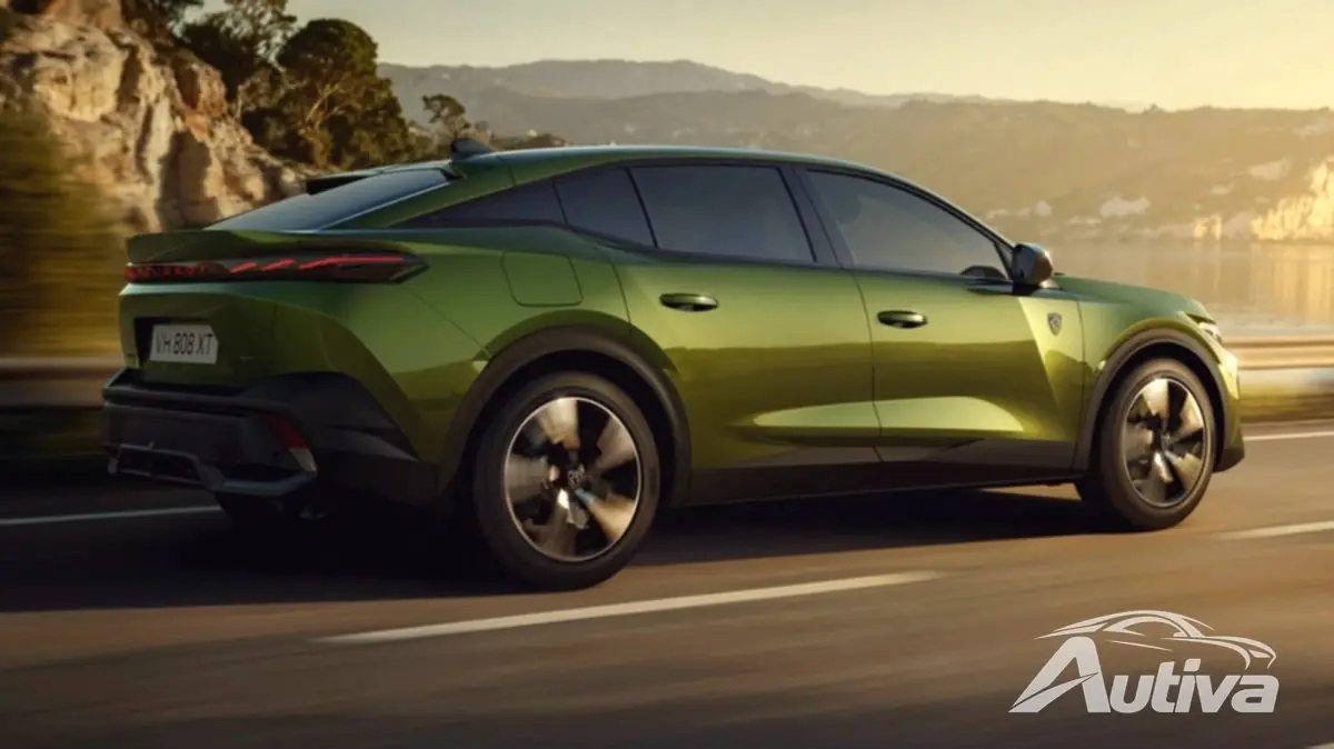 Французский стиль встречается с электрическим будущим в новом Peugeot 408 Французский стиль встречается с электрическим будущим в новом Peugeot 408