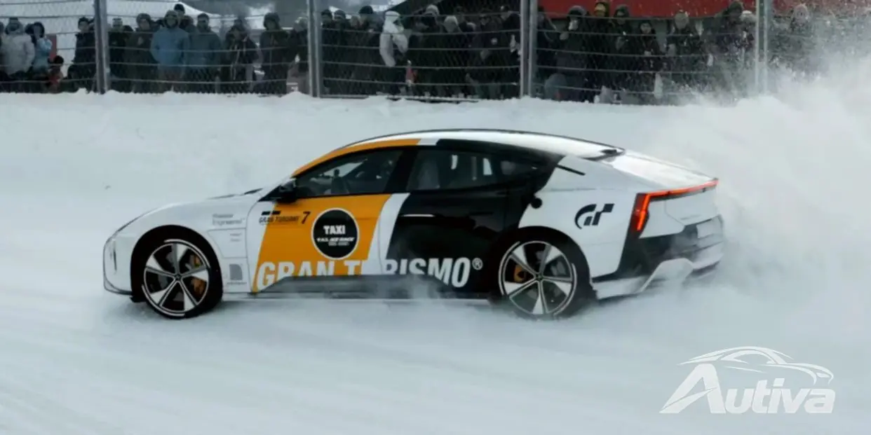Polestar 5 släpper lös sin iskalla kraft