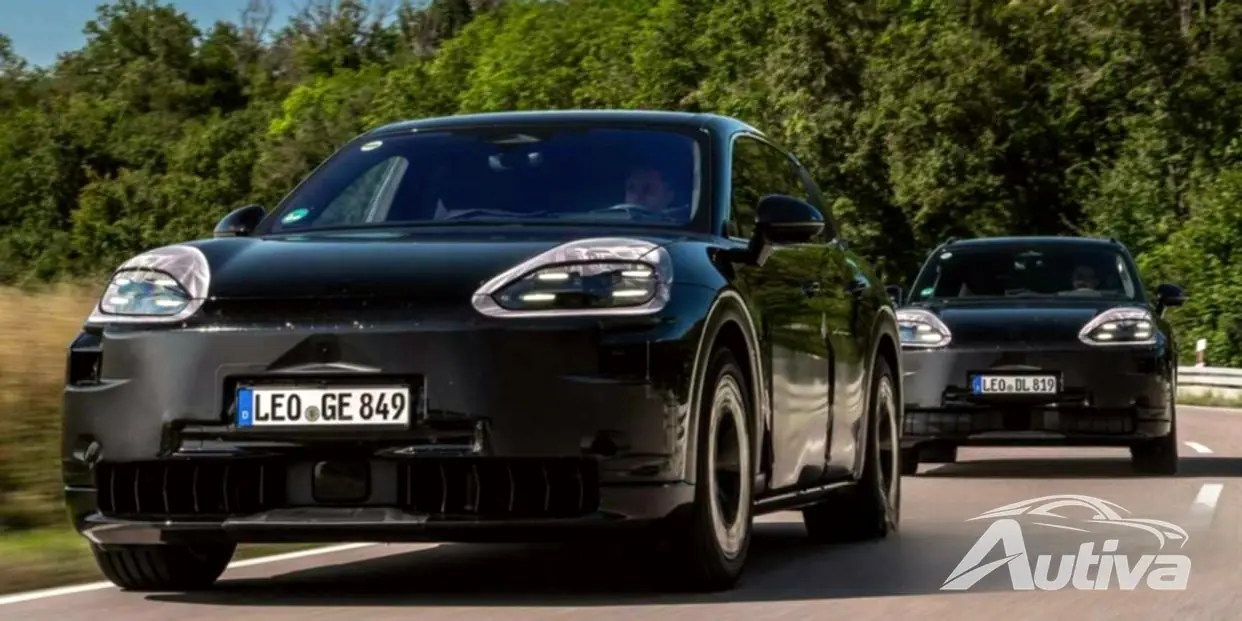 Porsche svela le foto del prototipo della Cayenne EV, confermando che il modello di prossima generazione sarà completamente elettrico