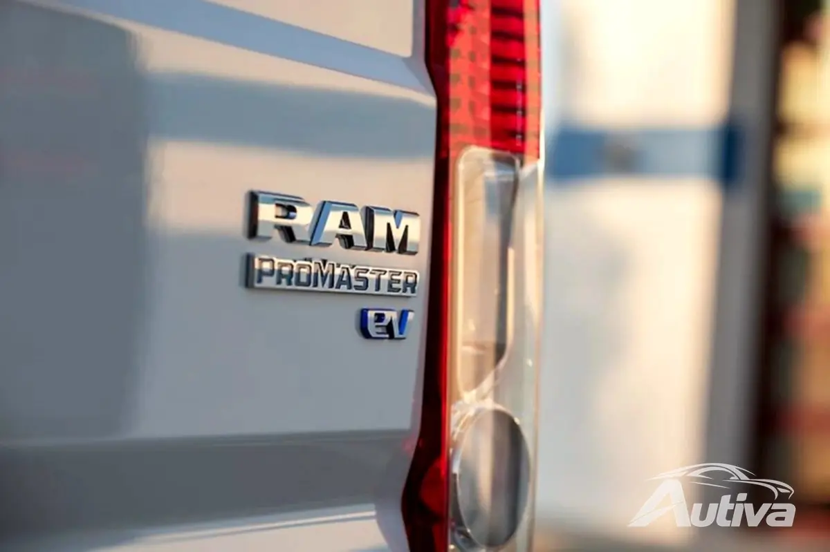 Ram ProMaster EV 전기 밴이 Ford와 Rivian을 상대합니다. Ram ProMaster EV 전기 밴이 Ford와 Rivian을 상대합니다.