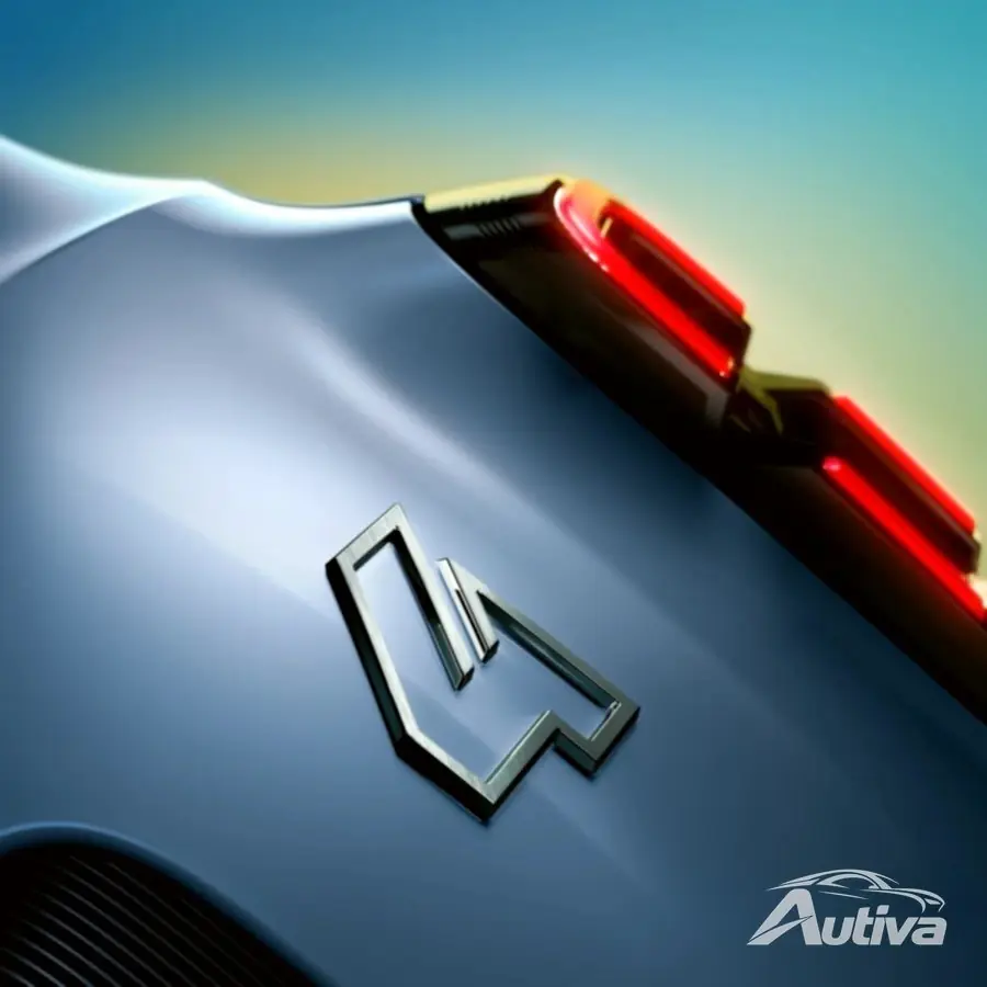 Images teaser officielles de la Renault 4 E-Tech électrique
