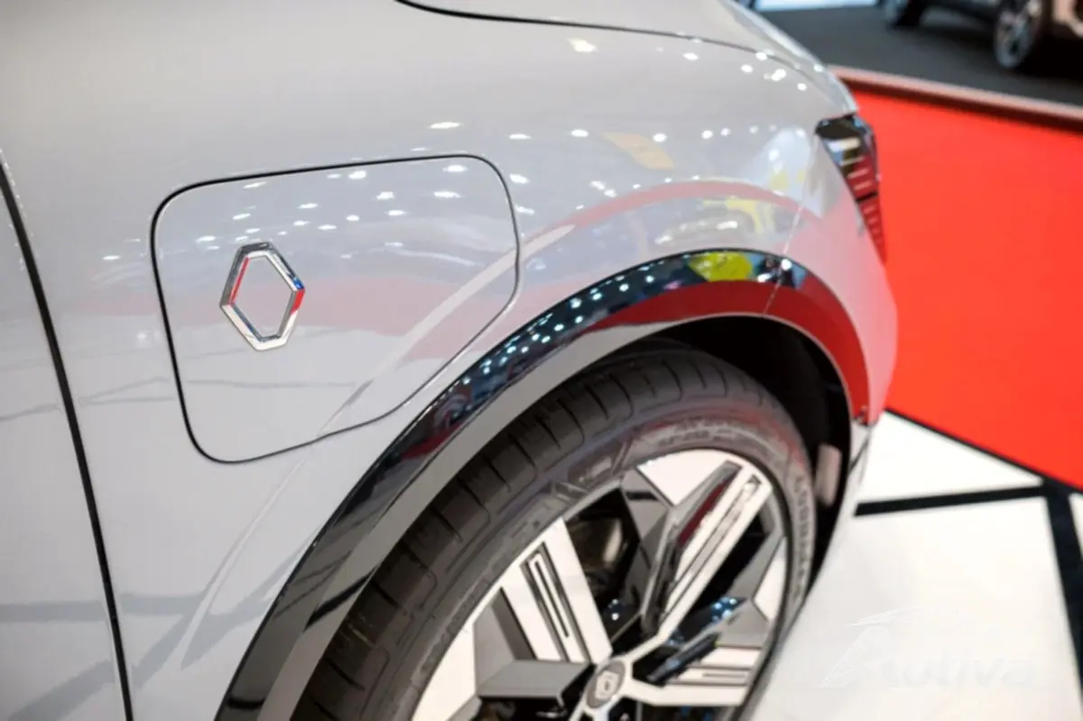 Renault Megane E-Tech Electric: İlk İzlenimlerimiz 19