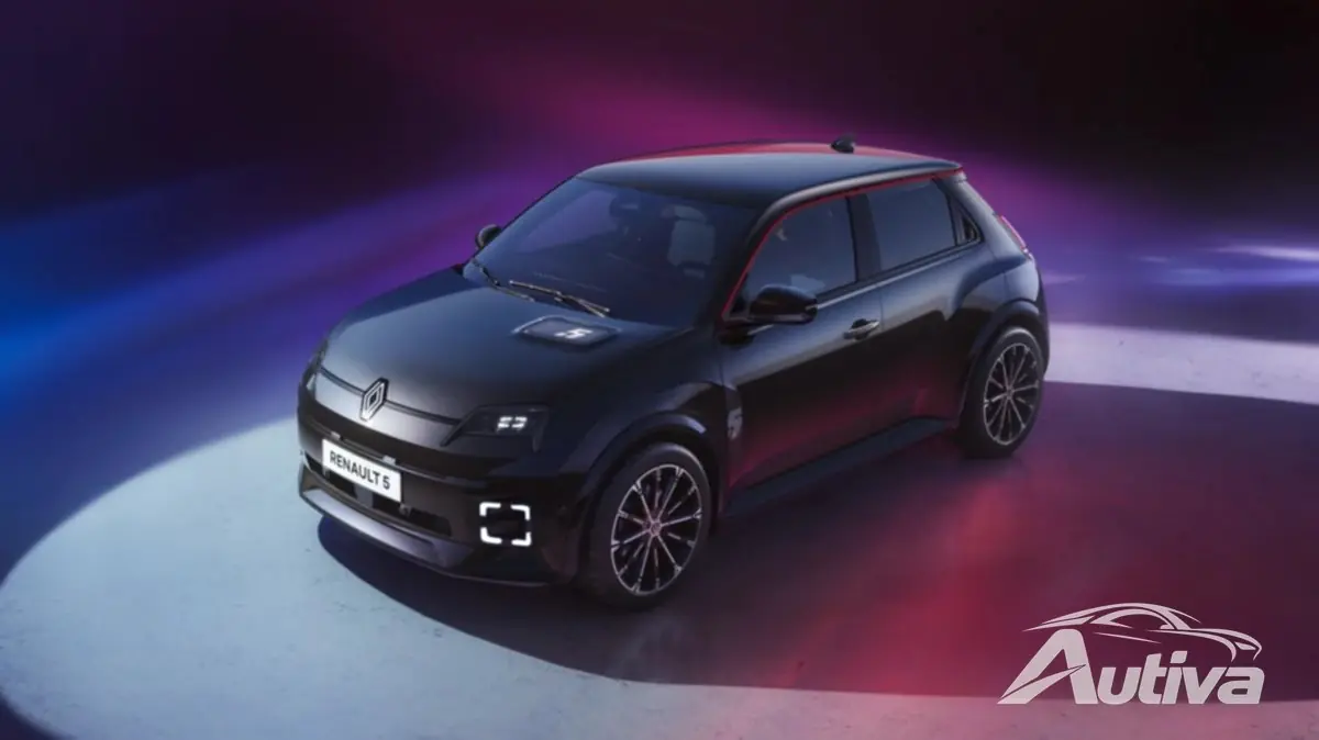 Renault sta silenziosamente perfezionando la formula della hot hatch elettrica Renault sta silenziosamente perfezionando la formula della hot hatch elettrica